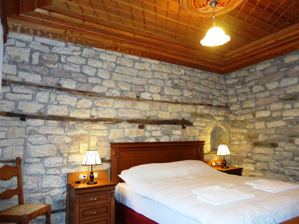 Hotel Kalemi 2 Gjirokastër Стая снимка