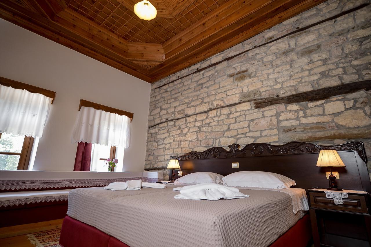 Hotel Kalemi 2 Gjirokastër Екстериор снимка