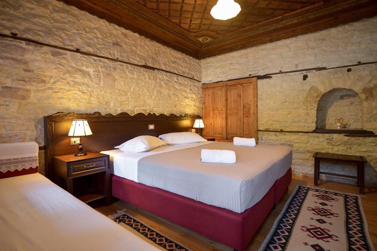 Hotel Kalemi 2 Gjirokastër Екстериор снимка
