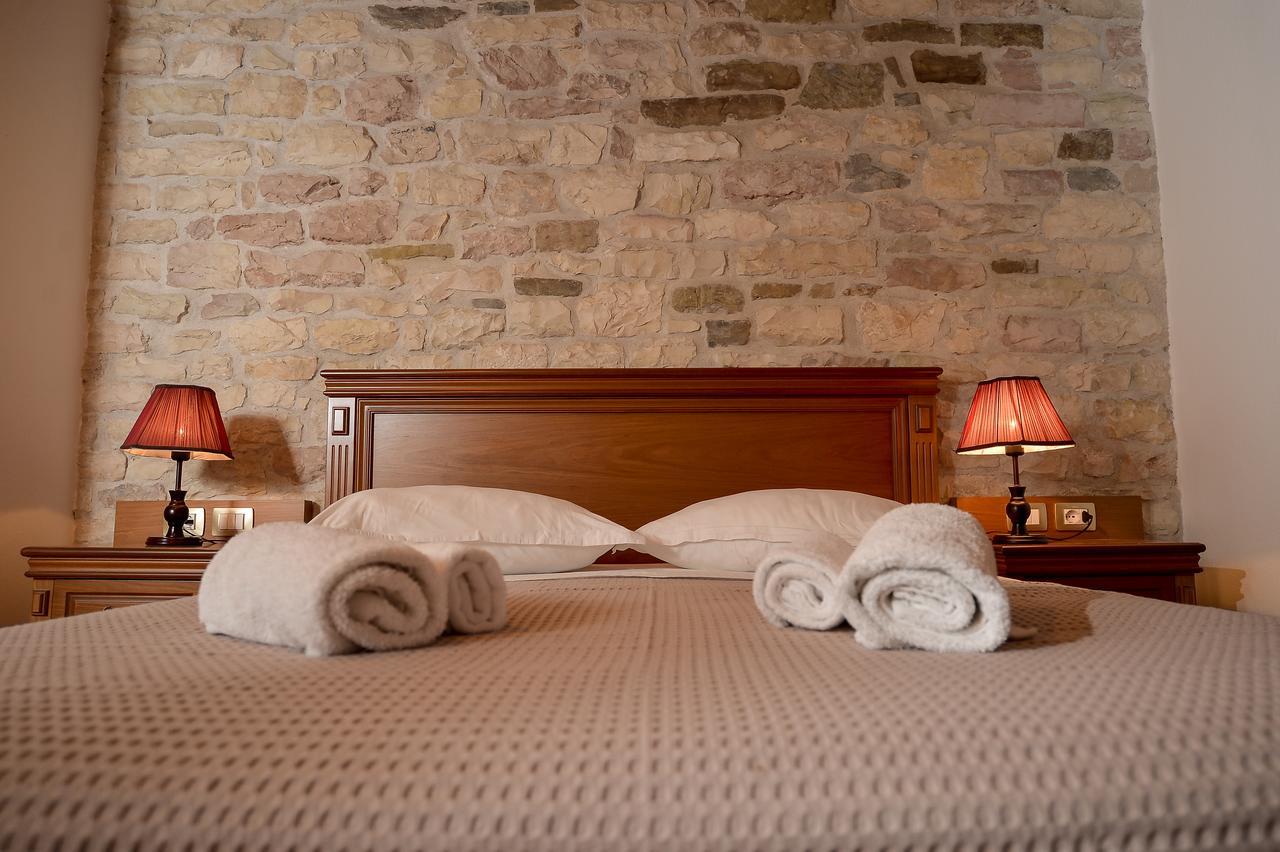 Hotel Kalemi 2 Gjirokastër Екстериор снимка